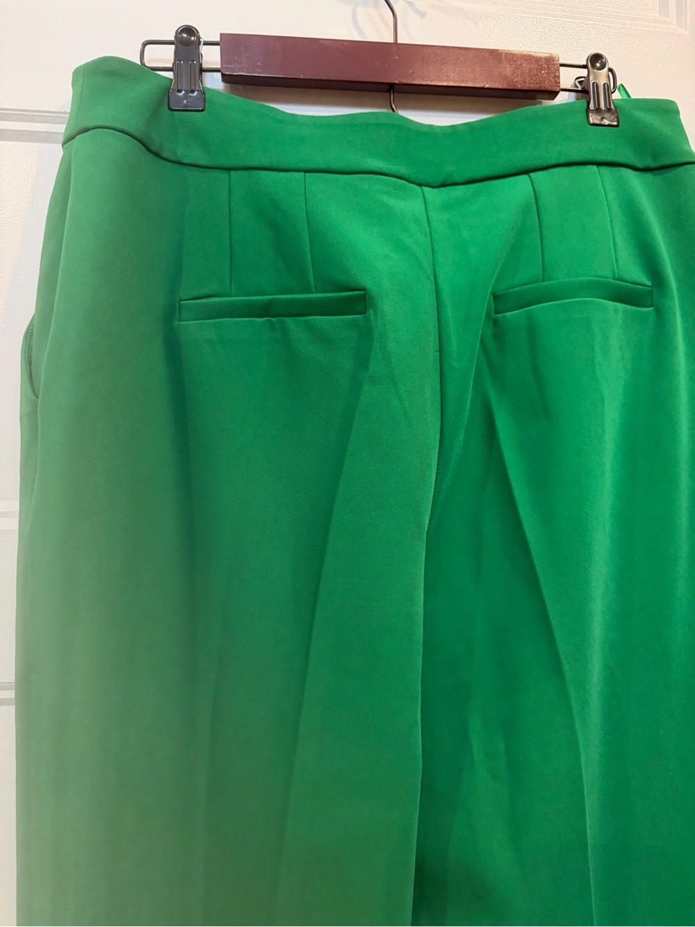 High-Rise Green Wide-Leg Pants for Women - Picture 2 of 7